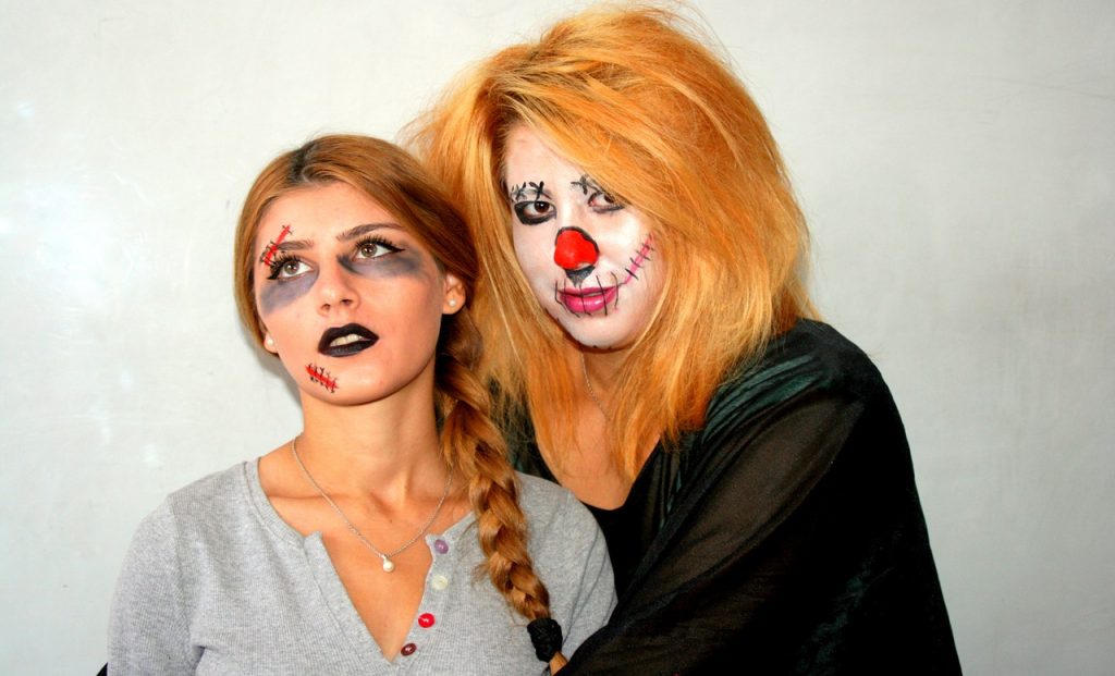9 idées de maquillage pour faire peur à Halloween (pour les enfants et les adultes)